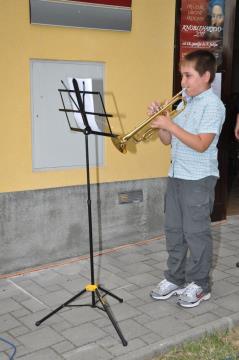 KNOBLEHARJEVO 2011 - Odkritje kipa Frana s. Metelka in odprtje razstave umetniških del Ferenca ccsernika 2